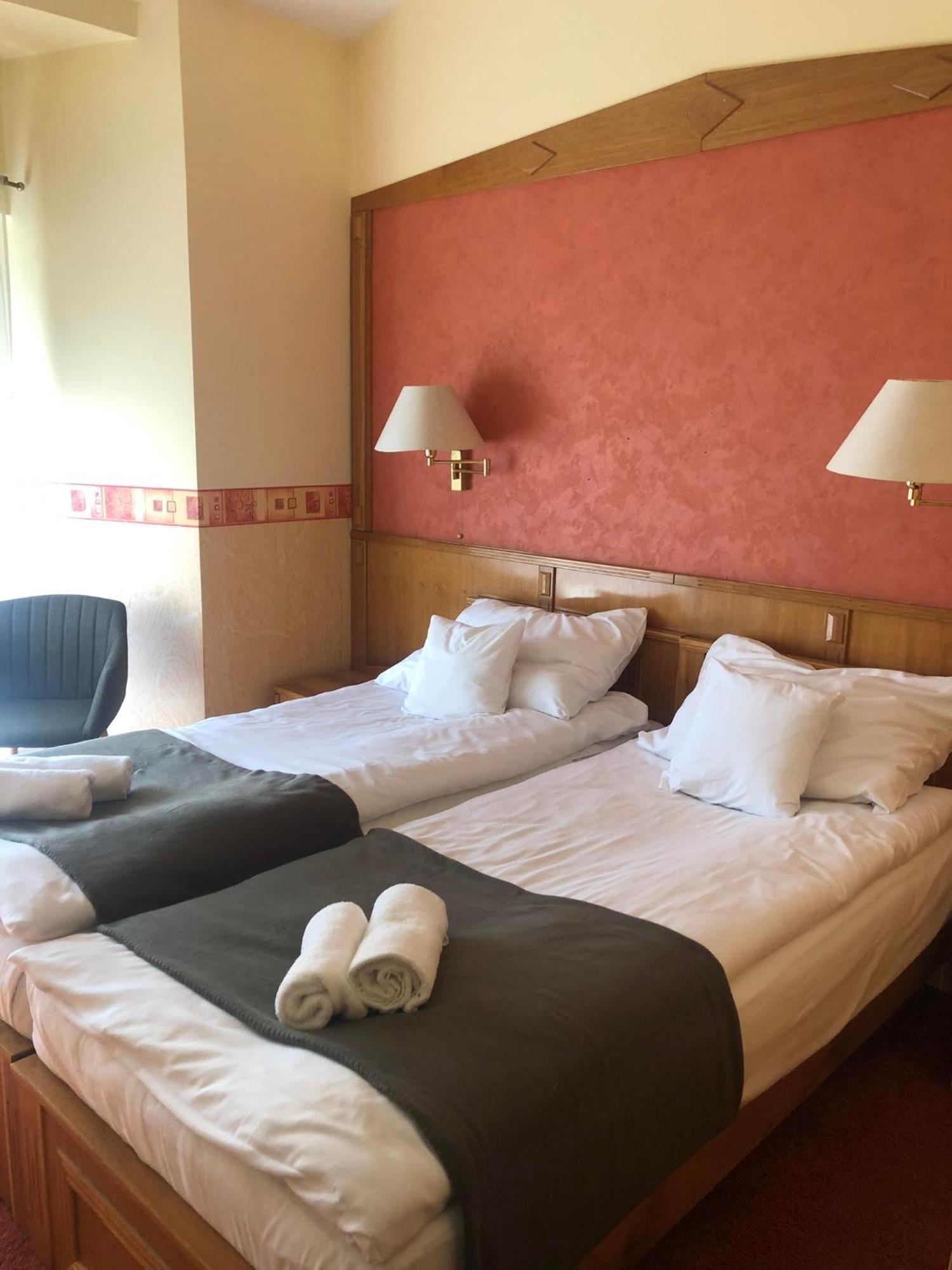 Hotel Kenguru Panzio Hódmezővásárhely Exteriér fotografie