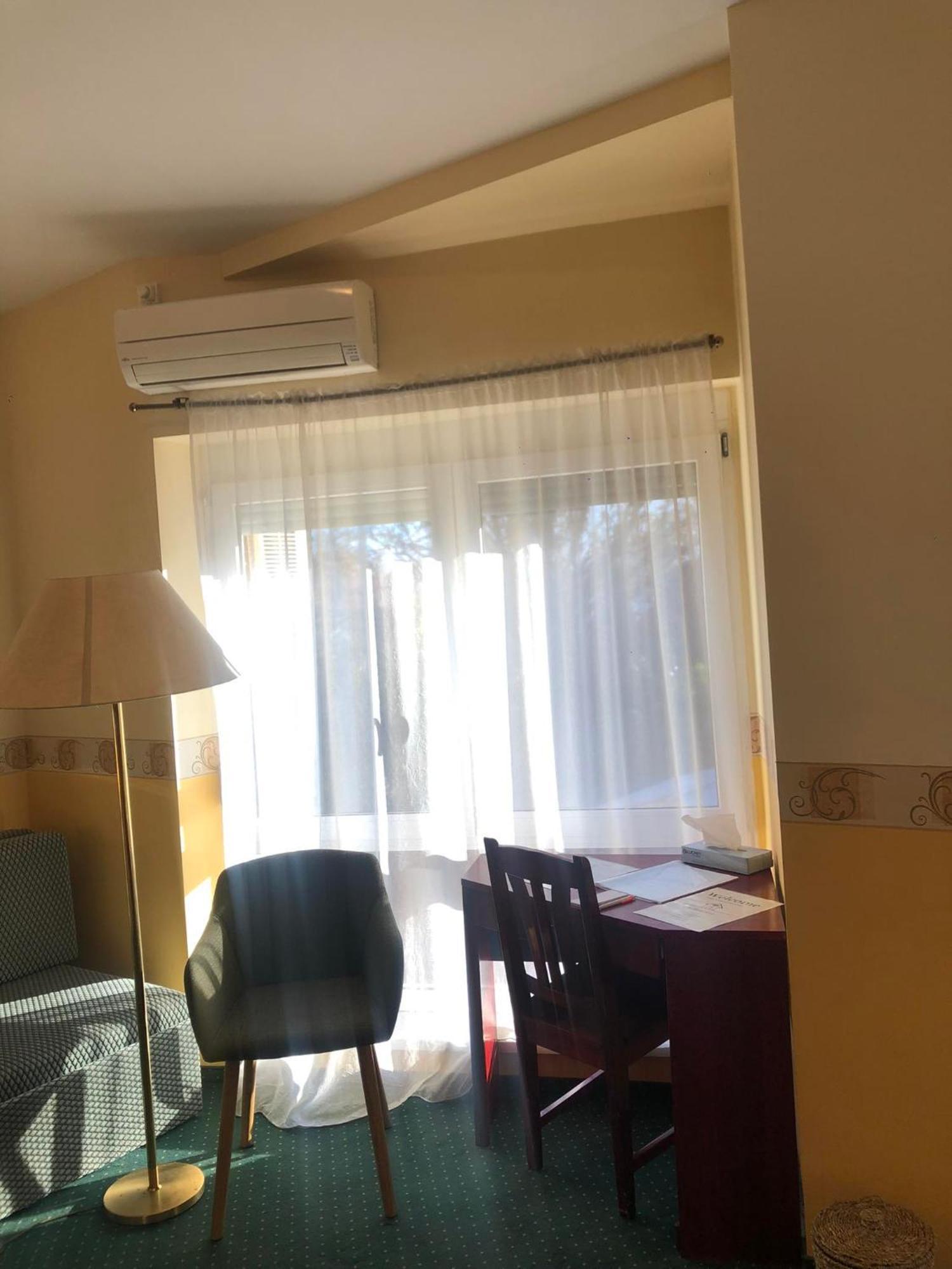 Hotel Kenguru Panzio Hódmezővásárhely Exteriér fotografie